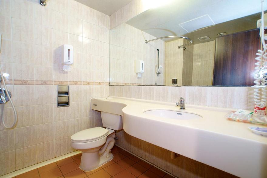 Fujiyeh Chipen Hot Spring Resort Wenquan Zewnętrze zdjęcie