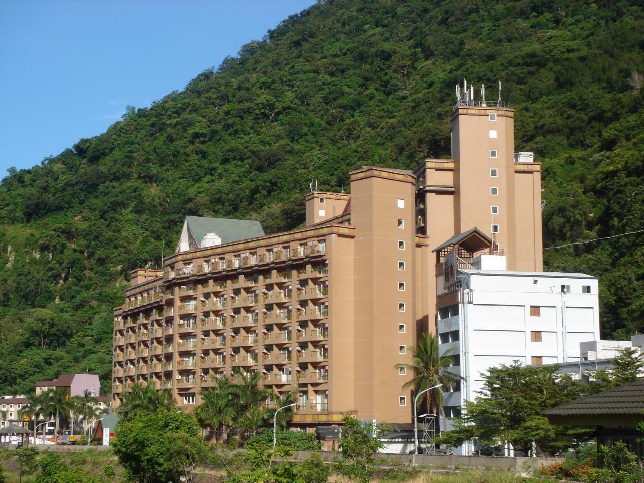 Fujiyeh Chipen Hot Spring Resort Wenquan Zewnętrze zdjęcie
